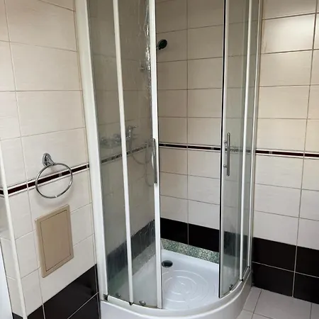 Macca-villacrosse شقة