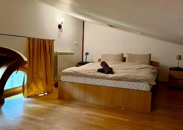 Macca-villacrosse Bucarest